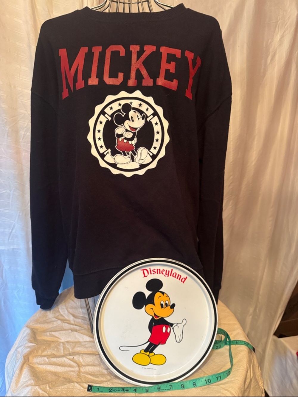 Disney Mickey Mouse, Crewneck Sweatshirt w Metal Disneyland Tray